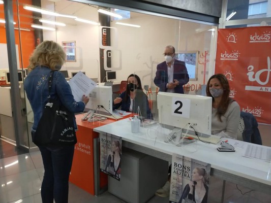 Alzira inyectará 150.000 euros en la economía local con una nueva edición de los bonos de comercio 