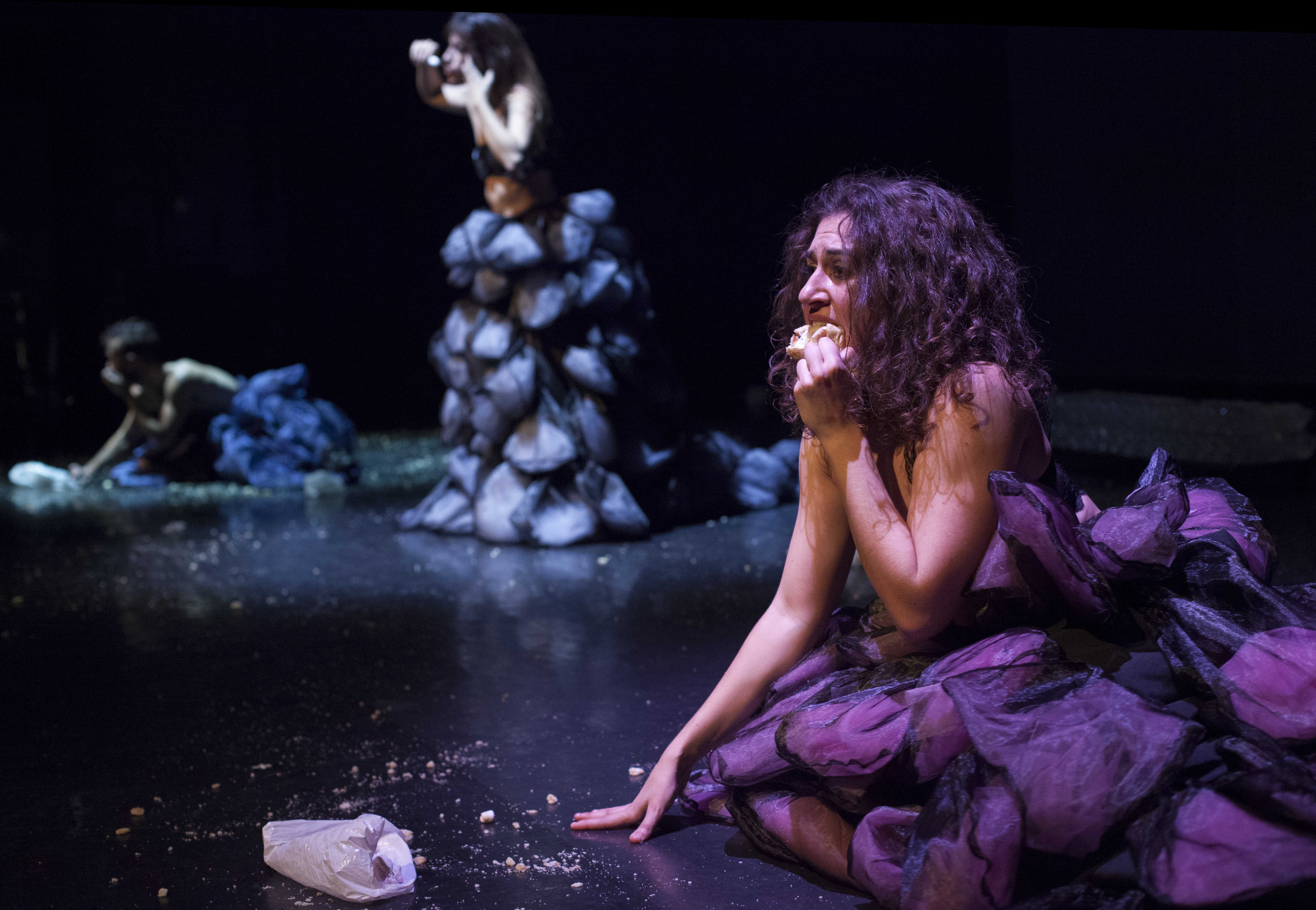 La danza al servicio de la realidad social: un espectáculo sobre la bulimia y la anorexia