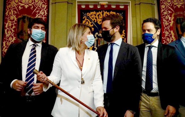 Pablo Casado usa el Cantón de Cartagena como ejemplo para oponerse a la ruptura de las Autonomías y le llueven las críticas
