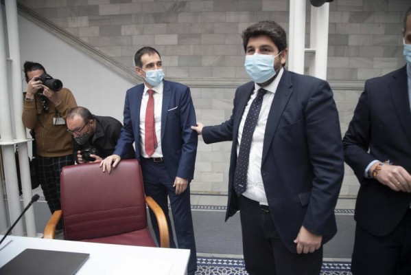 La derecha murciana carga contra los indultos: 