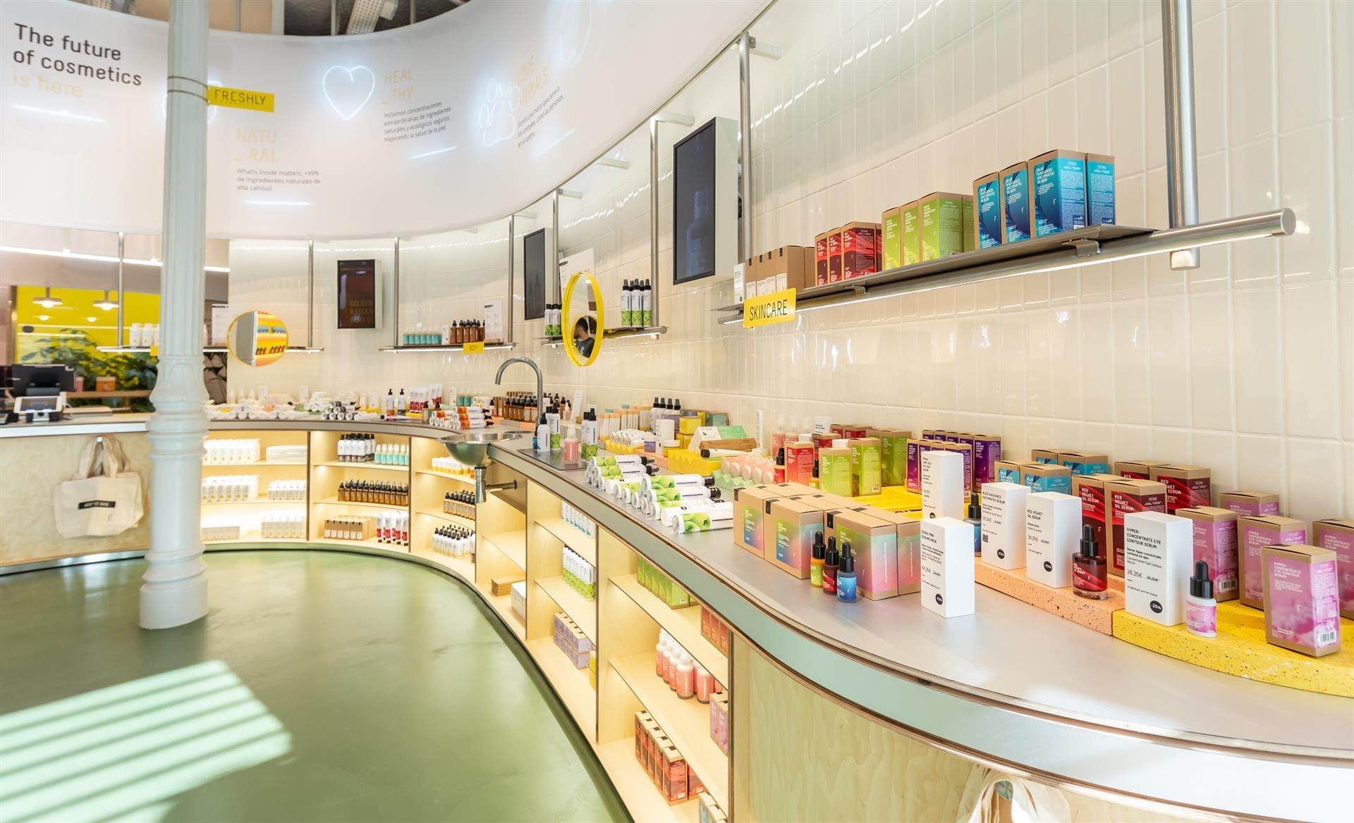 Interior de tienda de Freshly Cosmetics. Foto: FRESHLY COSMETICS - 