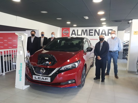 Nissan Almenar suscribe un convenio de colaboración con TAXCO y Radio Taxi