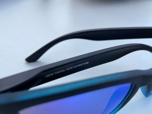 New Department levanta 16.000 euros para su 'ecommerce' de gafas de sol desde Alicante