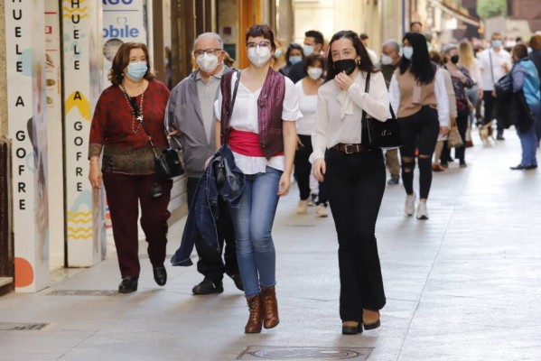 Salud avisa ante el fin de las mascarillas: aconseja que se mantengan puestas si no hay distancia de seguridad