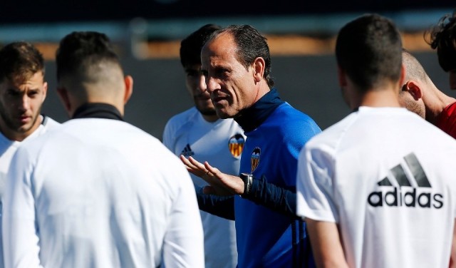 Voro no cierra la puerta a seguir en el banquillo la próxima temporada