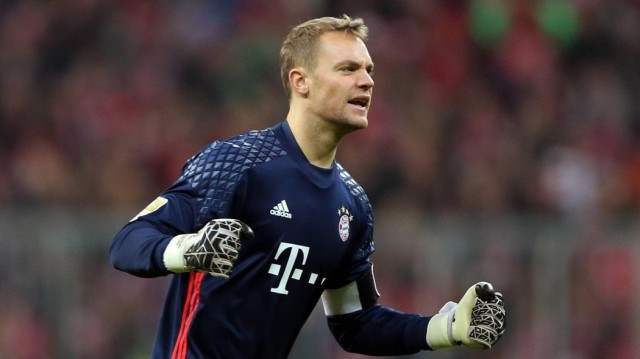 Neuer pasa por el quirófano por un problema en el pie, pero estará ante el Real Madrid