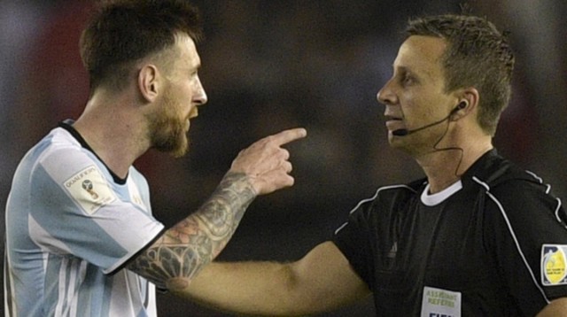 Messi dice que los improperios fueron lanzados 