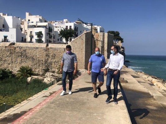 Compromís pide crear una mesa de instituciones ante la degradación de los acantilados del castillo de Peñíscola