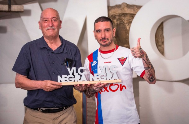 Kiko Amat, Andreu Martín y Claudia Piñeiro se alzan con los premios VLC Negra 2021