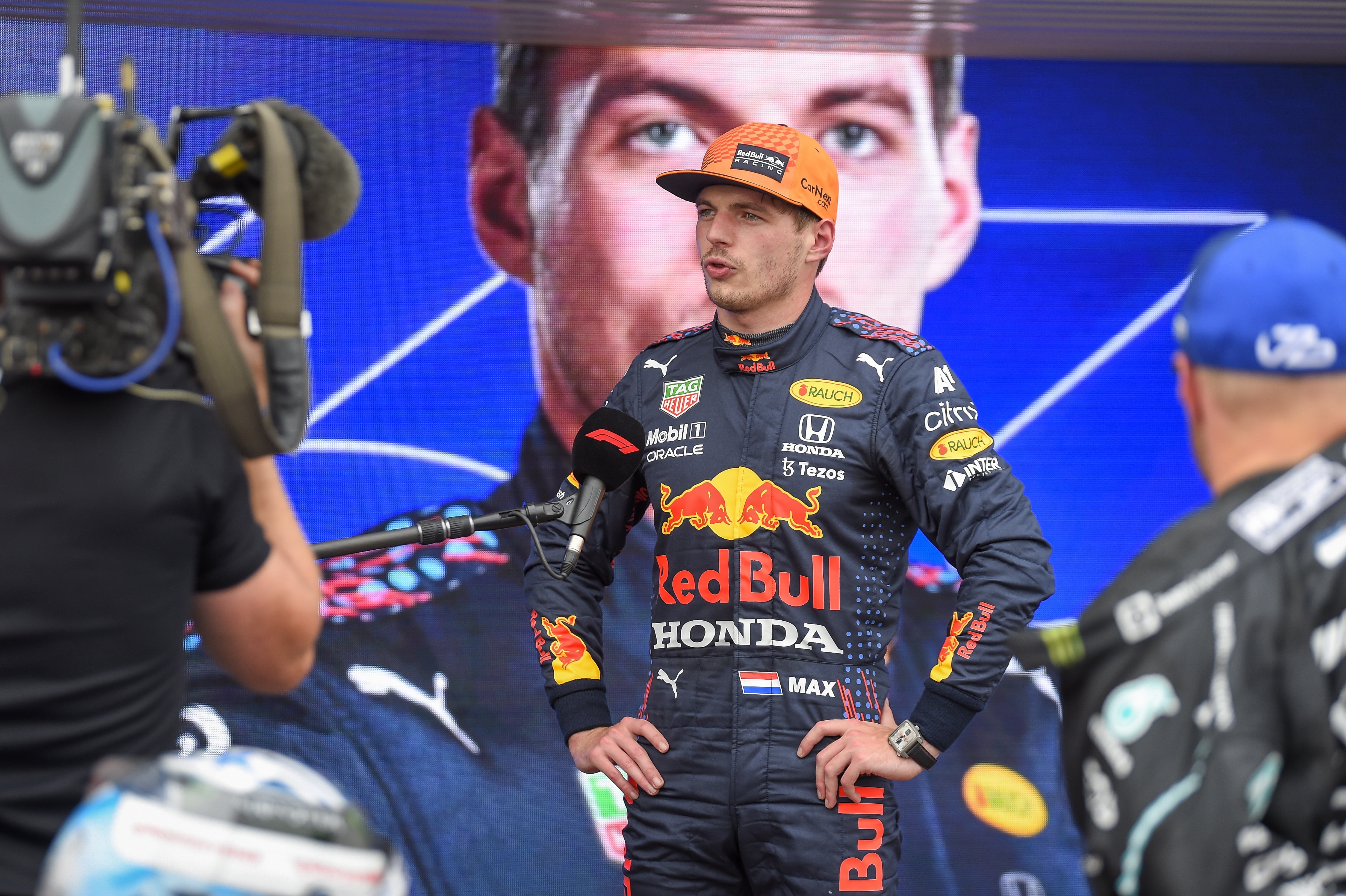 Verstappen saldrá primero en Francia; Sainz quinto y Alonso, noveno
