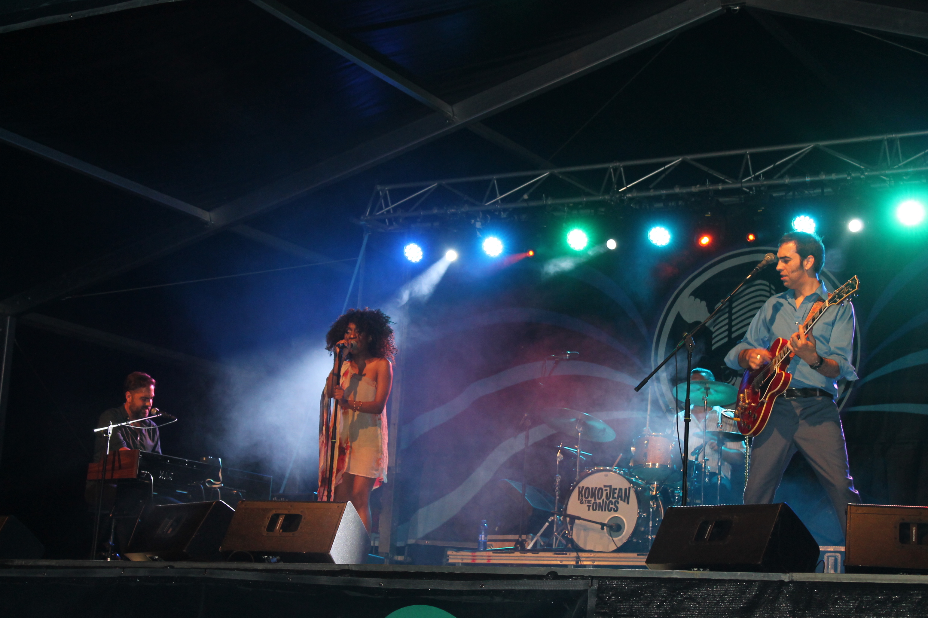 Cerca de 600 personas asisten a la primera jornada del IX Benicàssim Blues Festival
