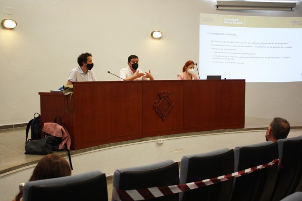 Castelló suma la participación ciudadana a la elaboración del Plan Local de Residuos

