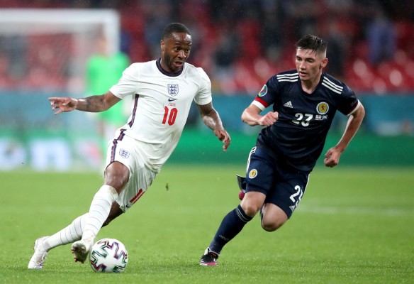 Inglaterra y Escocia empatan a orgullo