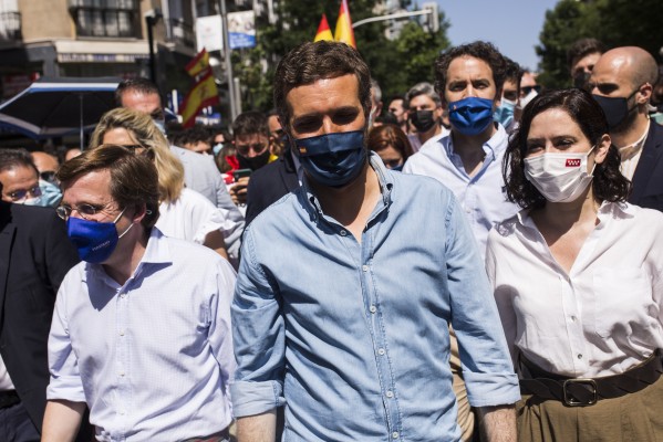 El brikindans de Colón y el crusaíto de Pedro Sánchez