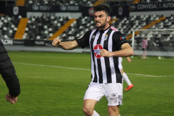 El central valenciano Pablo Vázquez, tercer fichaje del Cartagena para la próxima temporada