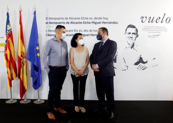 El Altet ya es oficialmente el aeropuerto Alicante-Elche Miguel Hernández 