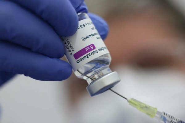 Un juzgado de Bruselas obliga a AstraZeneca a cumplir un calendario de entregas a la UE
