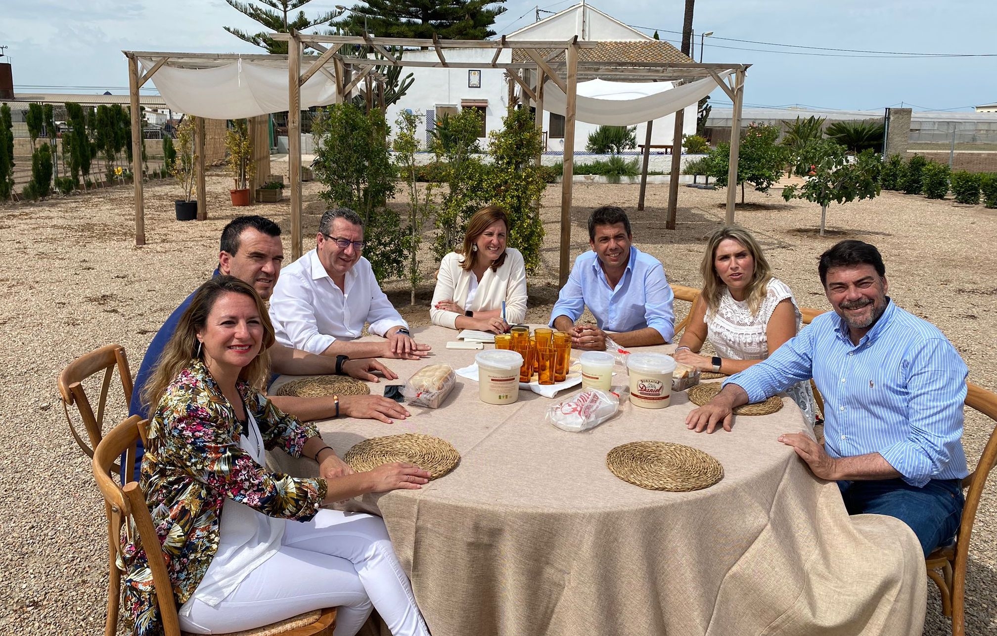 Mazón se apoya en las direcciones provinciales para fortalecer su proyecto del PPCV