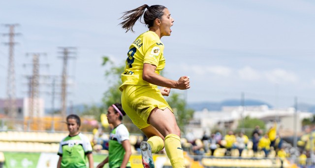 El Villarreal femenino renueva a su columna vertebral tras su histórico ascenso a Primera 