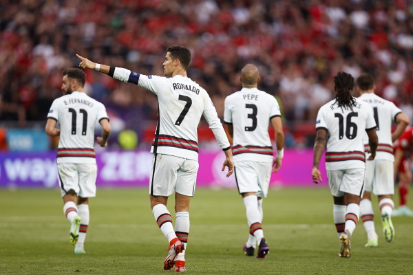 Cristiano y su corte ante una Alemania en apuros