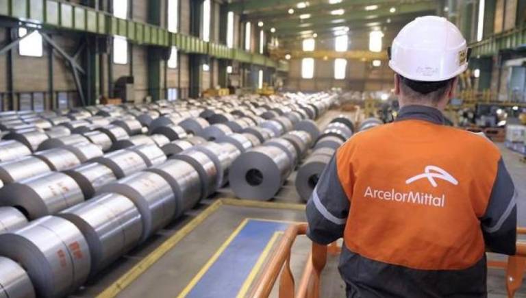 ArcelorMittal lanza una nueva recompra de acciones tras vender sus títulos en Cleveland-Cliffs