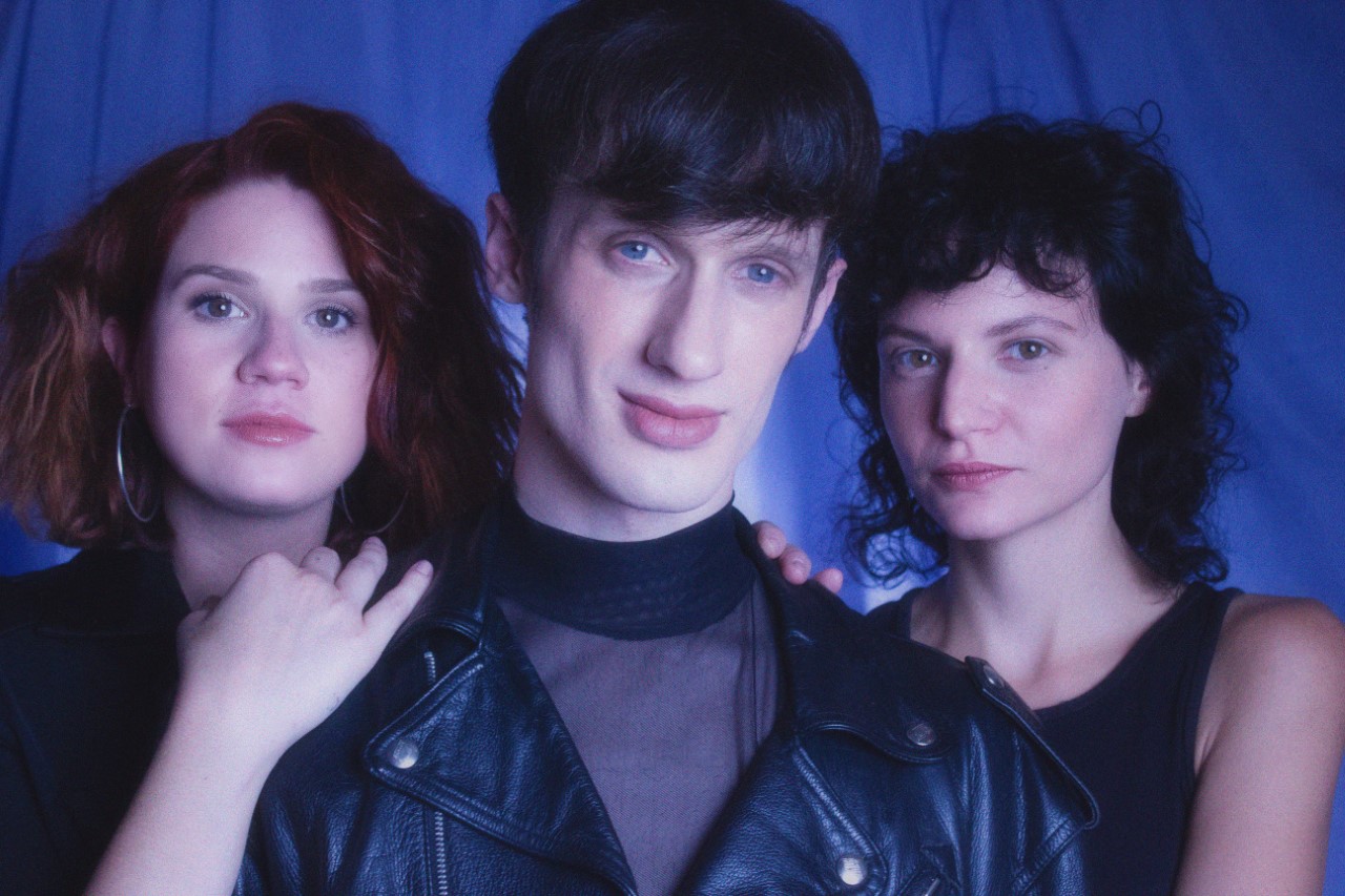 Amor Butano: pop sintético desde la incertidumbre generacional de los jóvenes