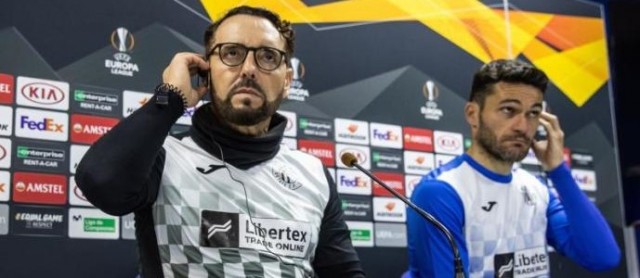 Bordalás está acostumbrado a plantillas más veteranas que la del Valencia