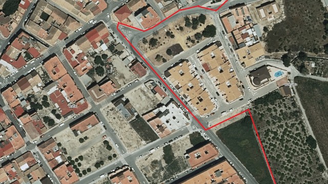 Orihuela aferra su postura en el conflicto de deslinde con Rafal con un informe del Instituto Cartográfico Valenciano