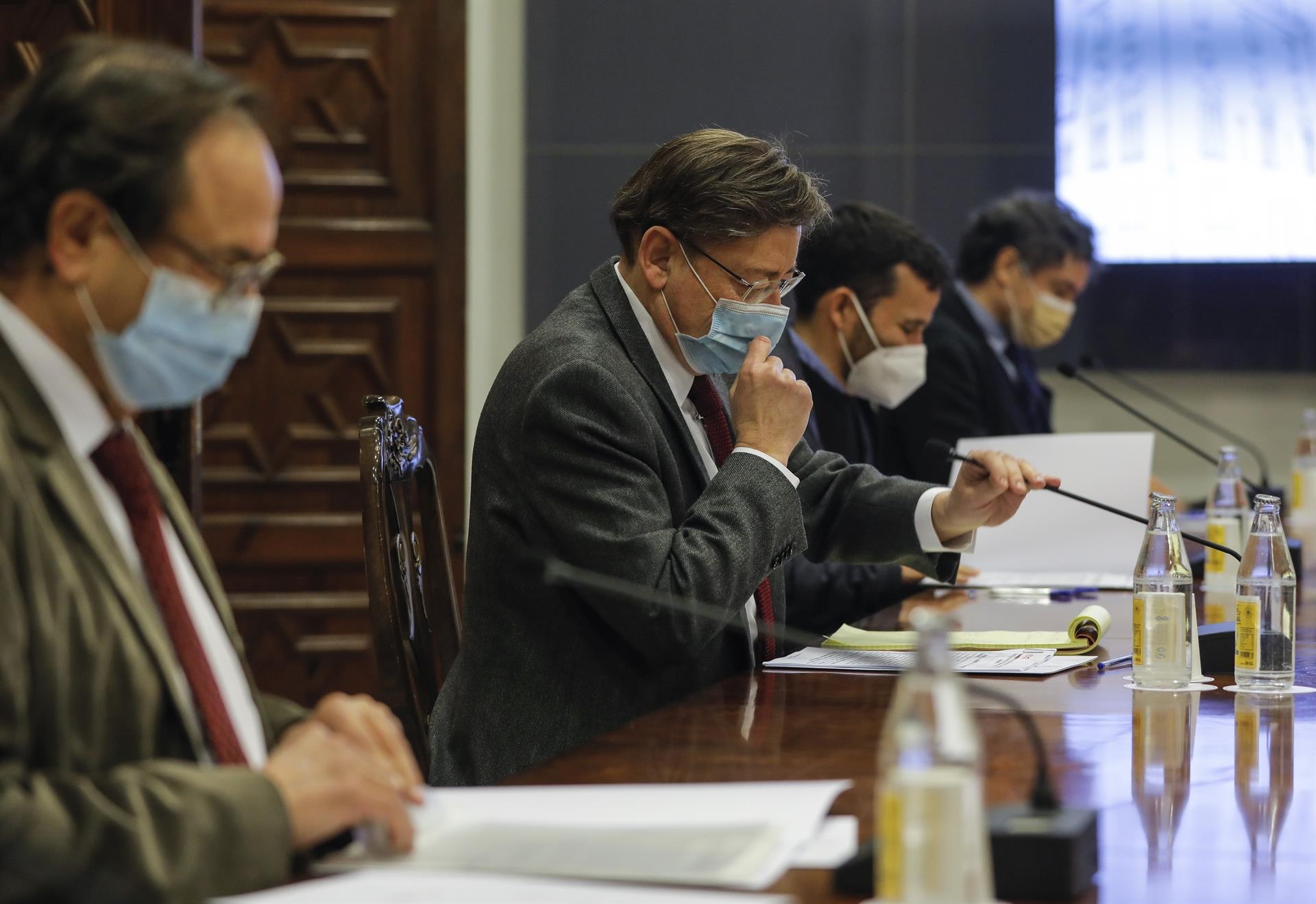 Vicent Soler en una imagen de archivo junto a Ximo Puig. Foto: ROBER SOLSONA/EP - 