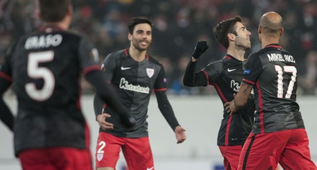 El Athletic remonta al final y se asegura ser campeón de grupo