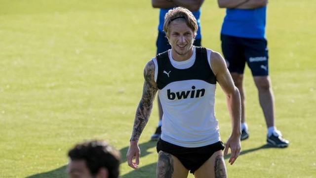 El Valencia acepta una oferta de dos millones del Sporting de Portugal por Wass