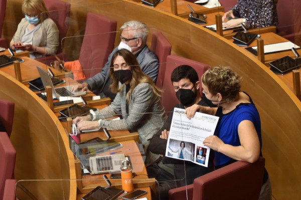 Compromís ataca al bipartidismo por 