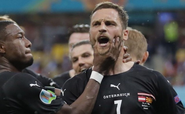 El austríaco Arnautovic, sancionado con un partido por insultar a un rival de Macedonia