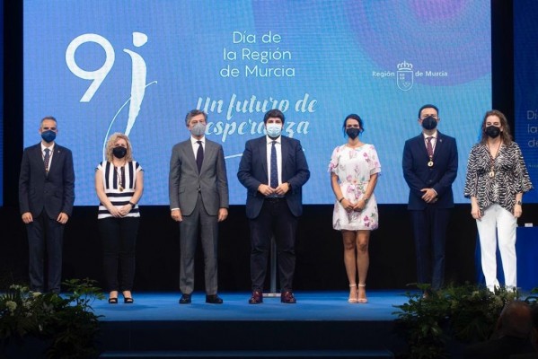 La Comunidad encarga al profesor Roberto Villa un informe sobre De la Cierva para evitar 