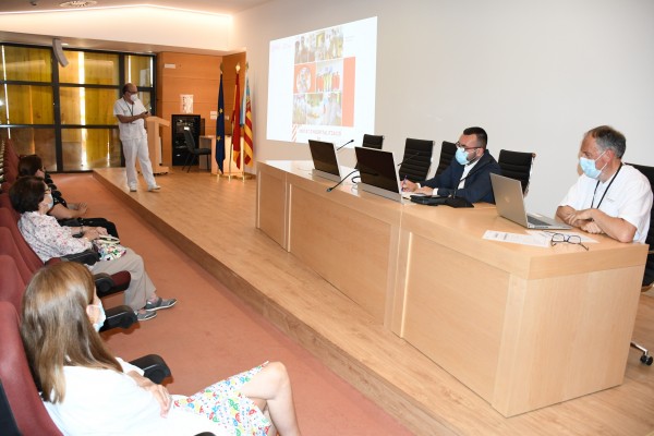 La mitad de la población adscrita al departamento de Salud de La Plana está ya vacunada