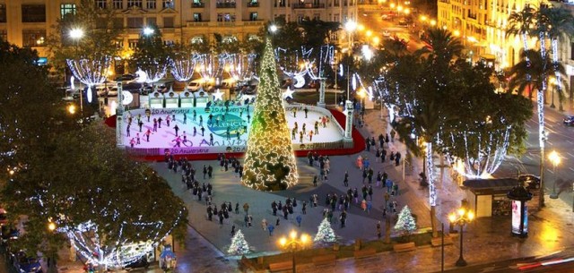Los festejos navideños se expanden más allá del centro de Valencia