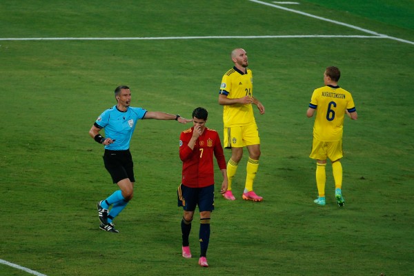 Morata y Lewandowski, en el punto de mira