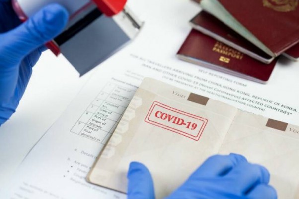 Aluvión de demanda del 'pasaporte covid' el primer día: 1.640 murcianos ya lo tienen