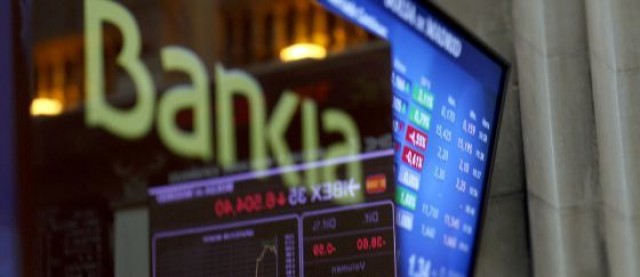 Los accionistas de Bankia (el Estado incluido) cobran hoy 0,02 euros por título