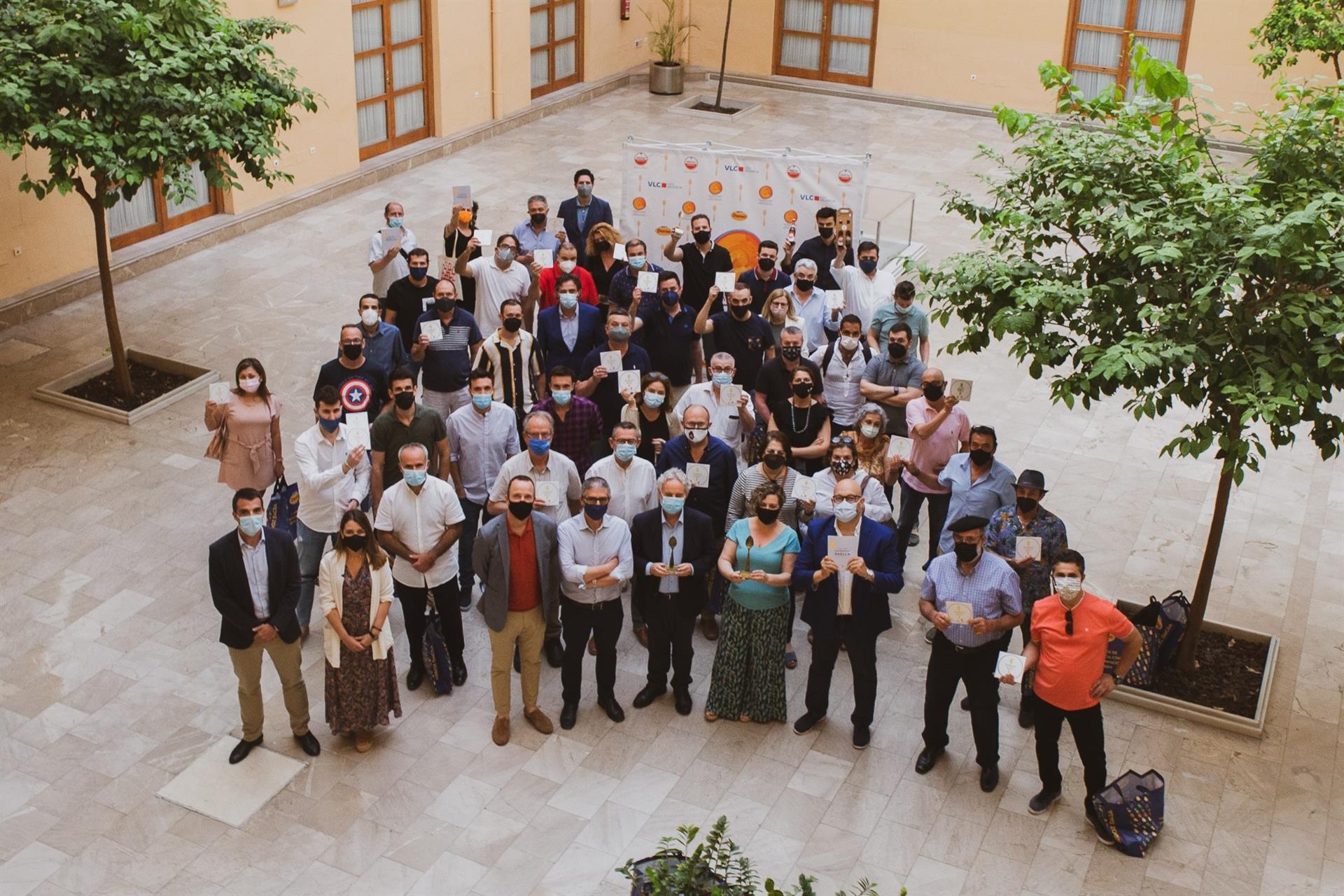 Un total de 275 locales de todo el mundo son distinguidos por su labor en la difusión de la paella