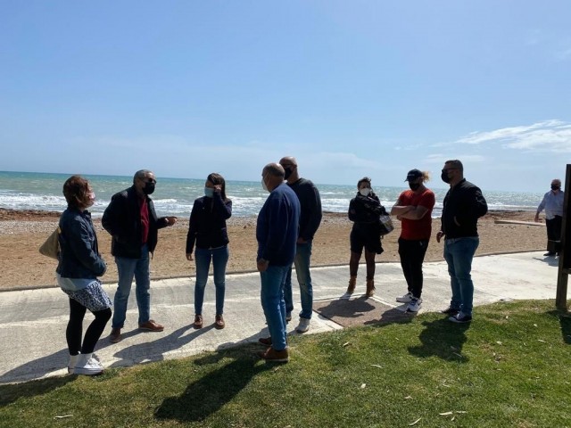 La Conselleria y el Ayuntamiento de Oropesa proyectan ampliar el paseo marítimo de Amplàries