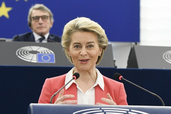 La UE y EEUU logran un acuerdo para poner fin a la disputa por los subsidios a Boeing y Airbus