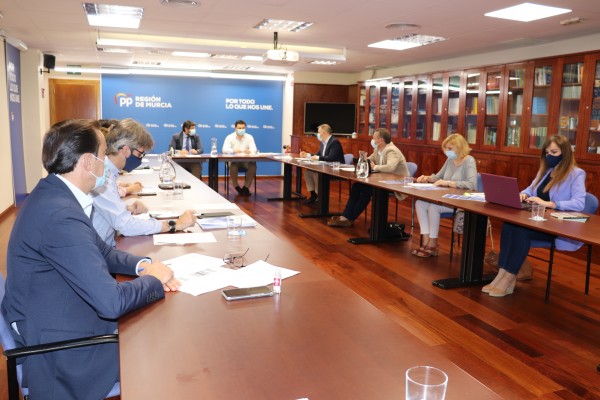 El PP revindica a PAS: 