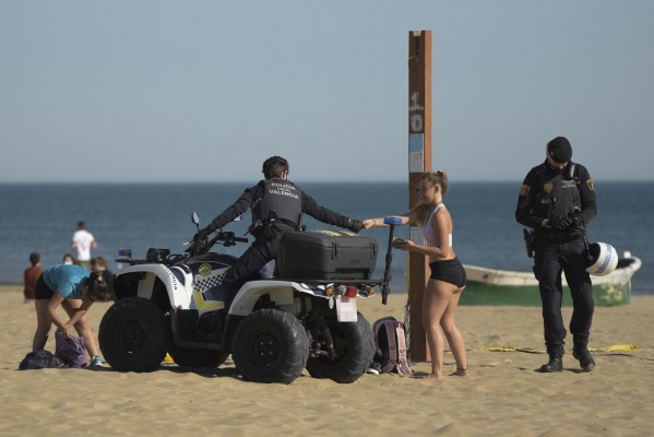 La Policía abordará con las universidades los altercados en la playa donde participaron Erasmus