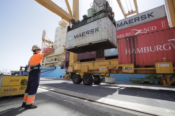 La estiba exige al Gobierno aprobar el marco jurídico necesario para dar estabilidad a los puertos
