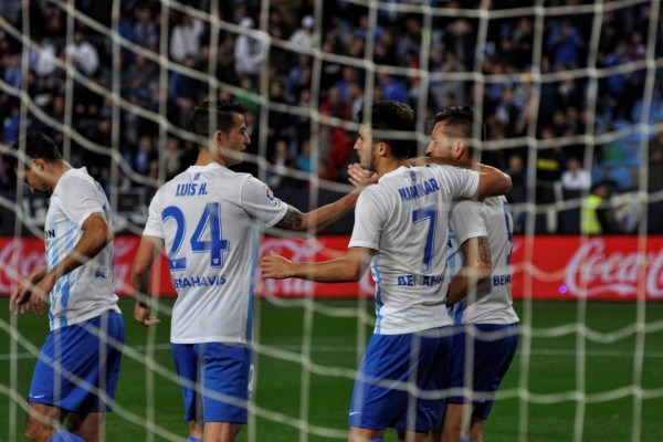 El Málaga busca huir de la zona baja con un triunfo sobre el Atlético