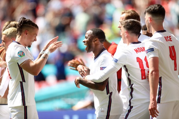 Sterling liquida a Croacia