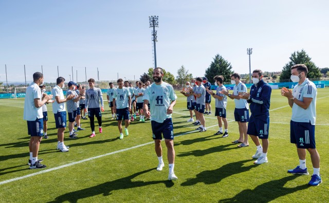Los 23 test repiten negativo y se da por finalizada la 'burbuja paralela'

