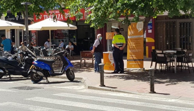 Alicante inicia la implantación del estacionamiento controlado en Carolinas Altas