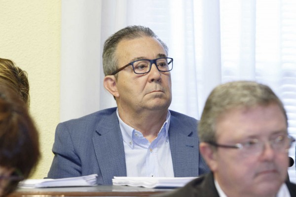 El PP de La Vila acusa a C's de denunciarles por no pactar una moción de censura